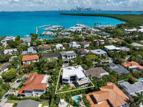 238 Buttonwood Dr, Key Biscayne, FL, 33149-1203 | Card Image