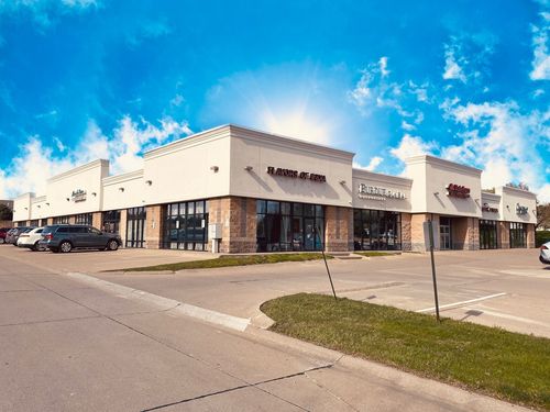 ste-1-2660 E 53rd St, Davenport, IA, 52807-3873 | Card Image