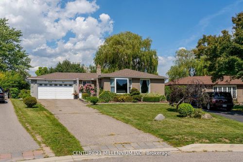 20 Dunblaine Cres, Brampton, ON, L6T3H2 | Card Image