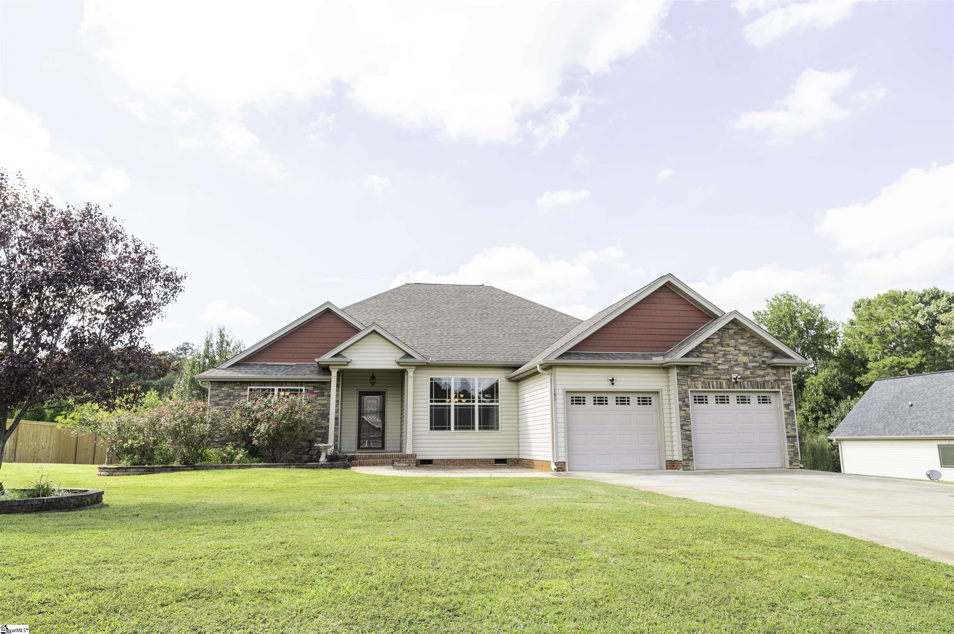 Glendower Ln, Chesnee, SC 29323