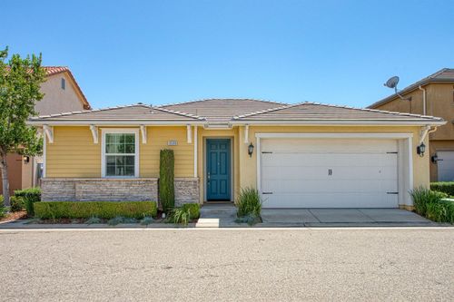 3530 Luminary Way, Clovis, CA, 93619 | Card Image