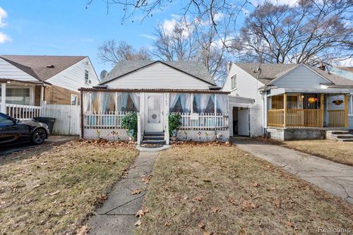 6747 Mettetal St, Detroit, MI, 48228-3754 | Card Image