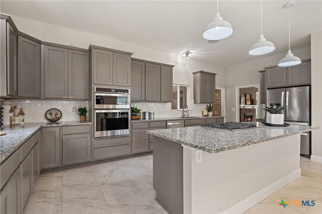 208 5 Th St, House other with 4 bedrooms, 3 bathrooms and null parking in Lampasas TX | Image 10