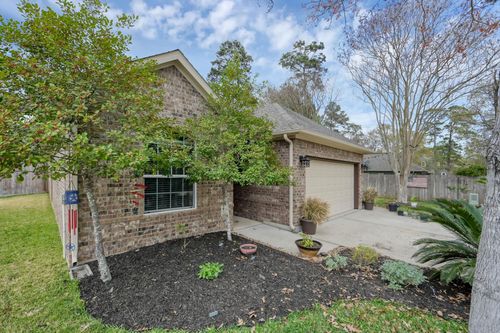 12991 Shady Grove Ln, Montgomery, TX, 77356-8703 | Card Image