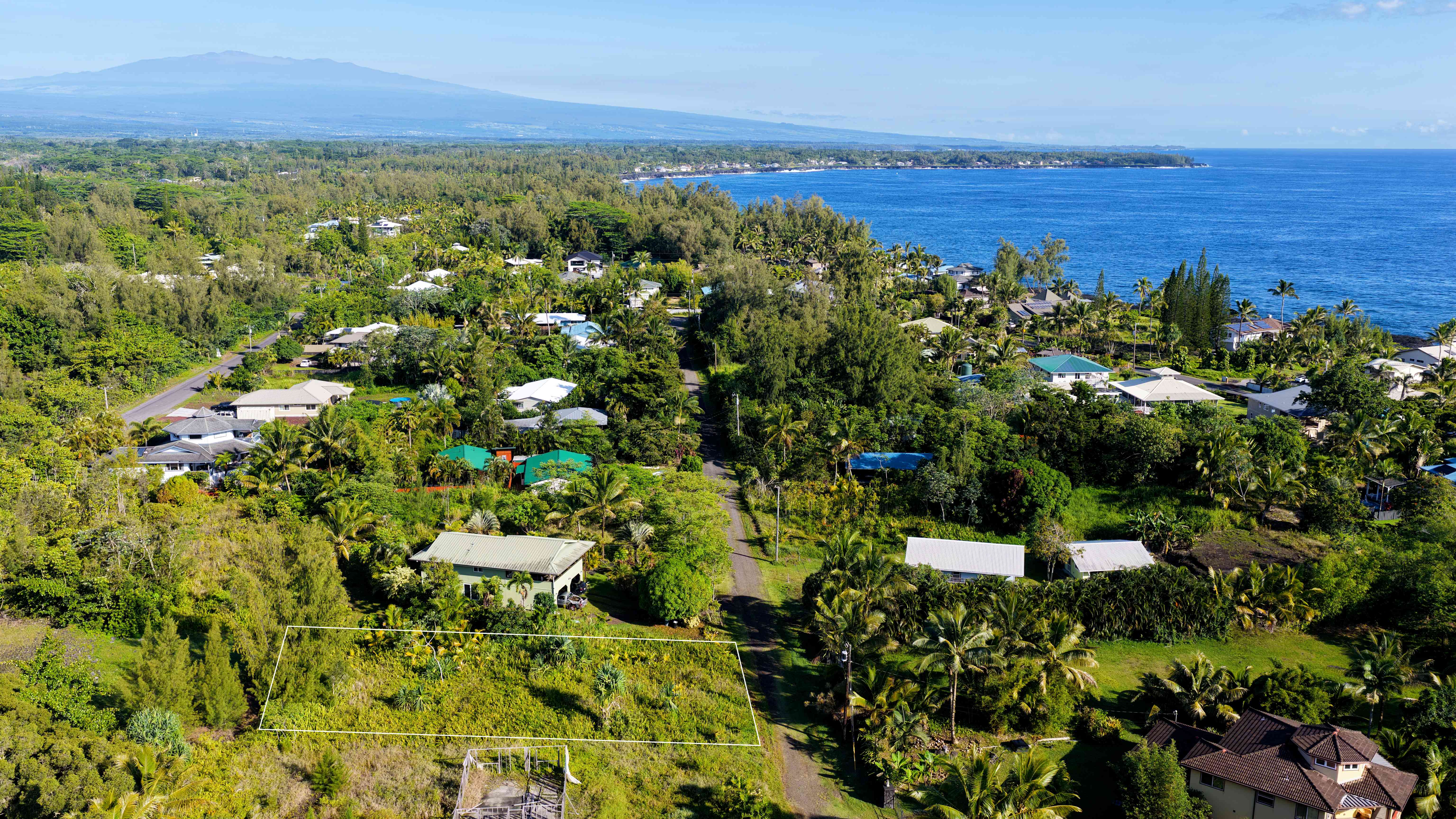 Land in Keaau