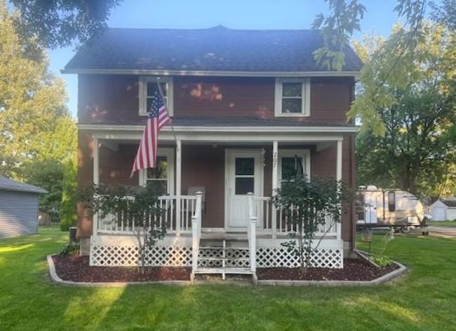 Front | Image 30
