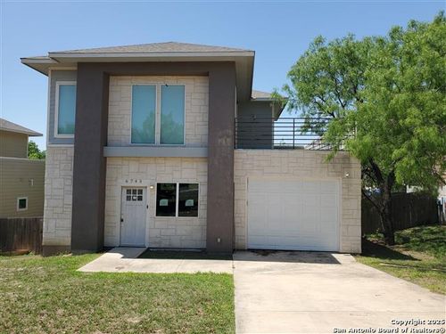 6743 Tehama Gate, San Antonio, TX, 78223-3275 | Card Image