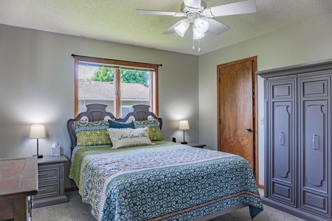 141 Jacob St, House other with 4 bedrooms, 3 bathrooms and null parking in Hamburg MN | Image 33