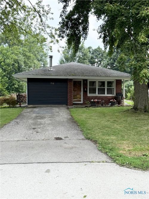 716 Winfield Ave, Findlay, OH, 45840-5628 | Card Image