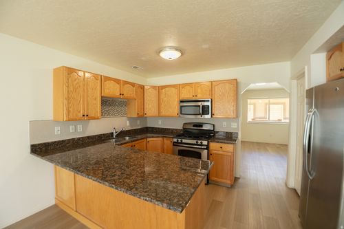 r3-2421 N 400 E, North Ogden, UT, 84414-7303 | Card Image