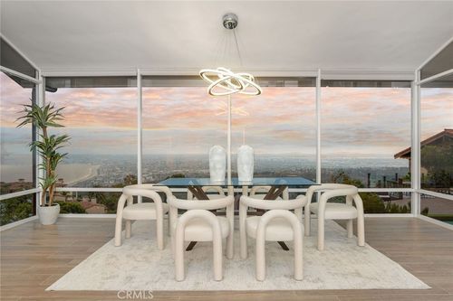952 Via Del Puente, Palos Verdes Estates, CA, 90274-1274 | Card Image