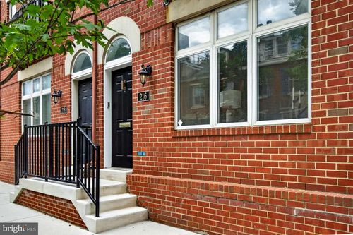 216-212 S 24th St, PHILADELPHIA, PA, 19103-5554 | Card Image