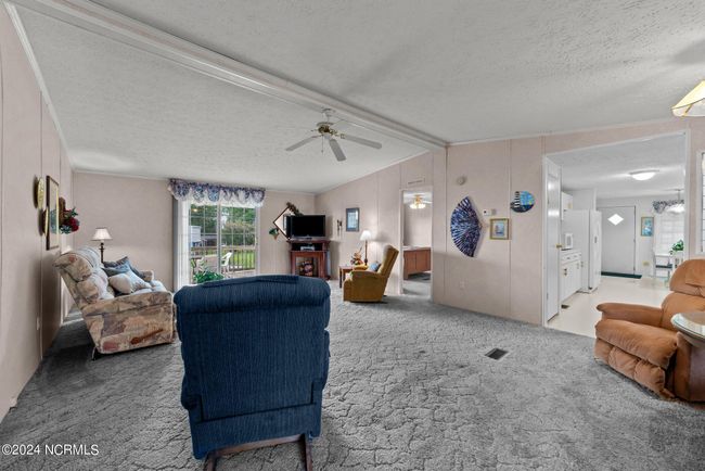 36 Inlet Way, House other with 3 bedrooms, 3 bathrooms and null parking in Chocowinity NC | Image 13