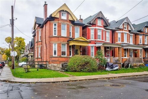 44 Ashley St, Hamilton, ON, L8L5S6 | Card Image