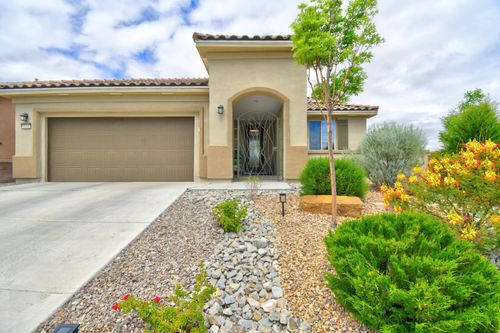 9201 Sugar Creek Ln Nw, Albuquerque, NM, 87120-7430 | Card Image