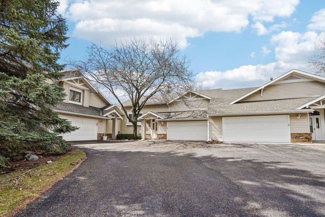 3-web-or-mls-Niagara Ln-2204-003.jpg | Image 38