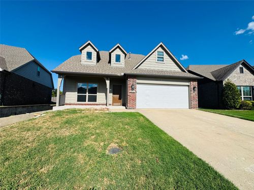 3371 S 208th East Ave, Broken Arrow, OK, 74014-5283 | Card Image