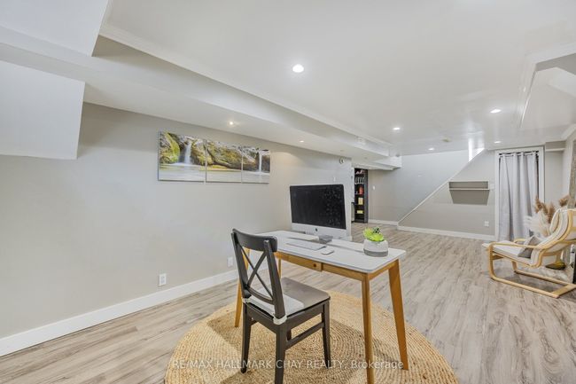 7913 Main St, House other with 3 bedrooms, 2 bathrooms and 4 parking in Adjala Tosorontio ON | Image 21
