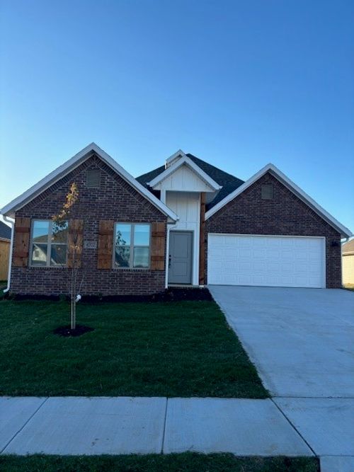 4202 Sw Pawhuska St, Bentonville, AR, 72713-8061 | Card Image