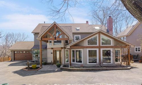 403 Navajo Ln W, Lake Quivira, KS, 66217-8653 | Card Image