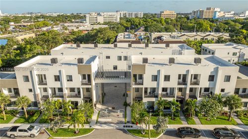 436 Se 12th Ct, Fort Lauderdale, FL, 33316-1920 | Card Image