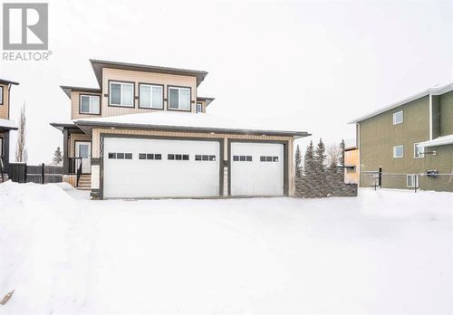 10106 87 St, Grande Prairie, AB, T8X0M5 | Card Image