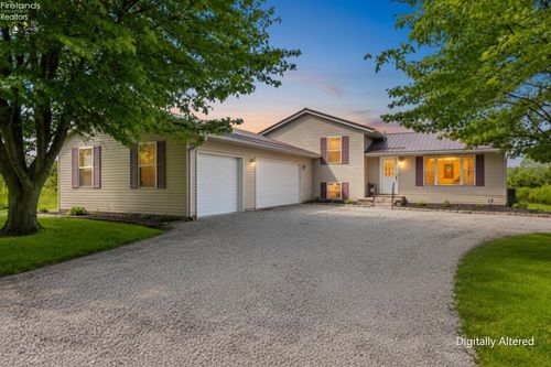 2172 Tarragon Dr, West Salem, OH, 44287-9157 | Card Image