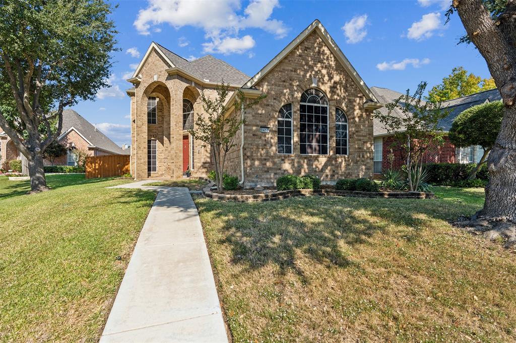 Lake Ct, Irving, TX 75063