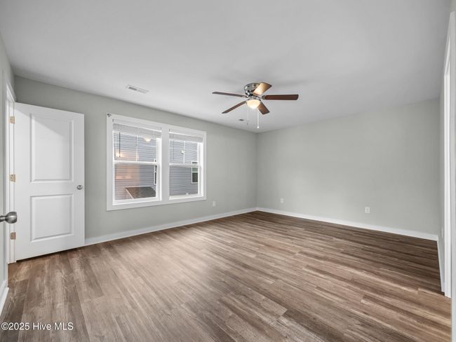 266 Sandy Cove Ln, Townhouse with 3 bedrooms, 4 bathrooms and null parking in Sneads Ferry NC | Image 45