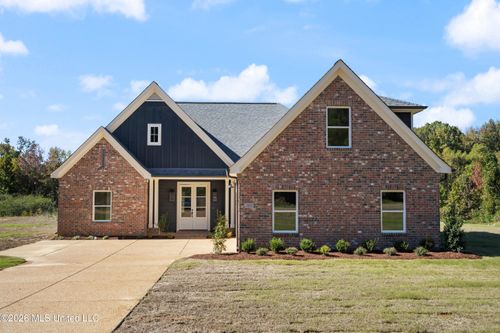 2373 Highway 301 S, Hernando, MS, 38632-8584 | Card Image