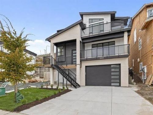 10522 Mcveety St, Maple Ridge, BC, V2W0K3 | Card Image