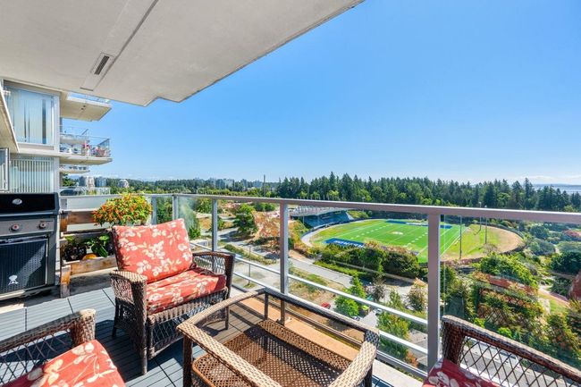 1605 - 2688 West Mall, Condo with 2 bedrooms, 2 bathrooms and 2 parking in Vancouver BC | Image 2