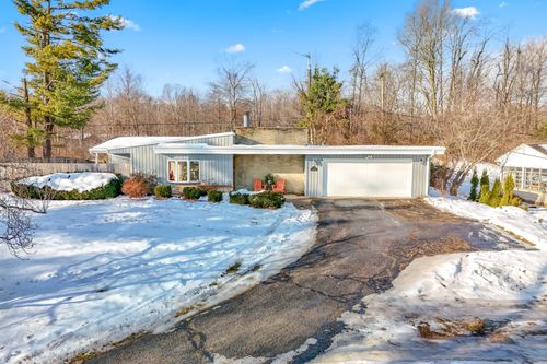 1940 Steamburg Rd, Hillsdale, MI, 49242-2084 | Card Image