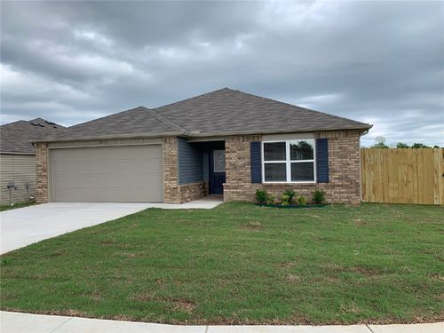 2011 S B Pl, Rogers, AR, 72758-0301 | Card Image