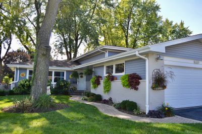 2001 Brentwood Road, House other with 3 bedrooms, 2 bathrooms and 2 parking in Northbrook IL | Image 3