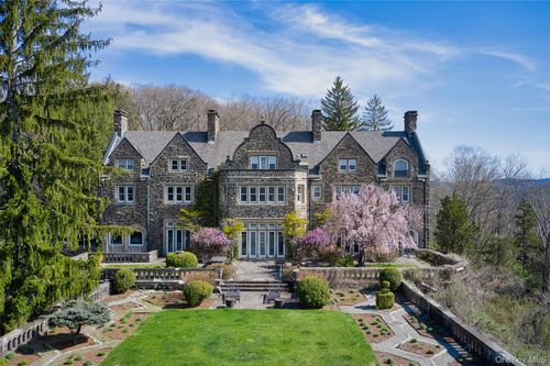 43 Ontio Rd, Tuxedo Park, NY, 10987-4008 | Card Image