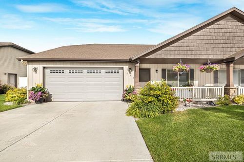 890 S 2400 W, Rexburg, ID, 83440-4752 | Card Image