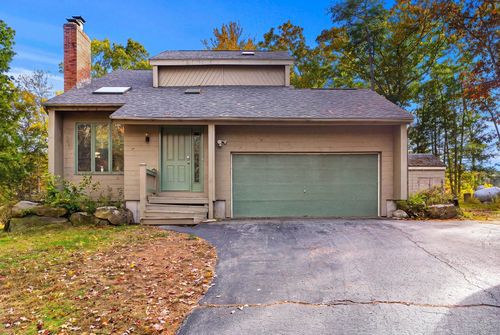 10 Evergreen Dr, Hampstead, NH, 03841-2342 | Card Image