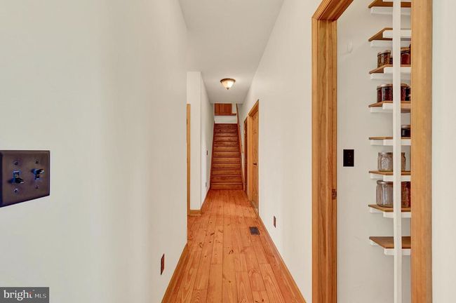 1058 Marsh Hawk Way, House other with 4 bedrooms, 4 bathrooms and null parking in Shepherdstown WV | Image 25