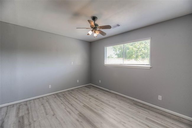 Guest house extra bedroom | Image 14