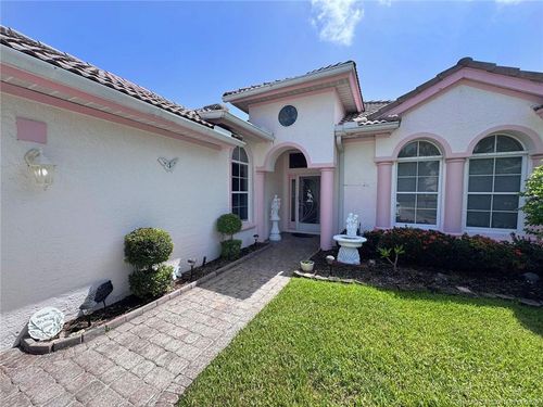 3689 Nw Royal Oak Dr, Jensen Beach, FL, 34957-3400 | Card Image