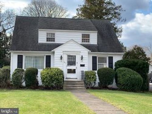 722 S White Horse Pike, AUDUBON, NJ, 08106-1326 | Card Image