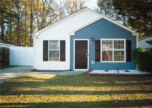 1852 Patterson Park Dr, Lawrenceville, GA, 30044-7715 | Card Image