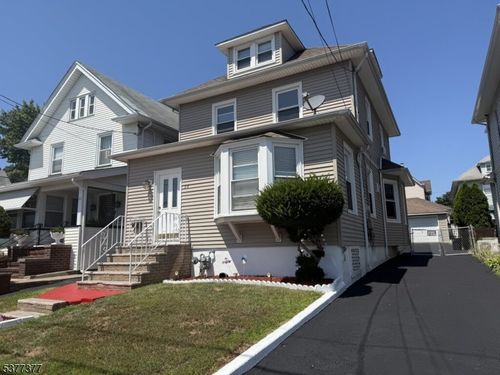 94 Hadley Ave, Clifton, NJ, 07011-2715 | Card Image