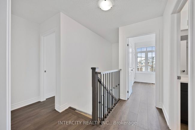 3 Avalon Dr, House attached with 3 bedrooms, 3 bathrooms and 1 parking in Wasaga Beach ON | Image 21