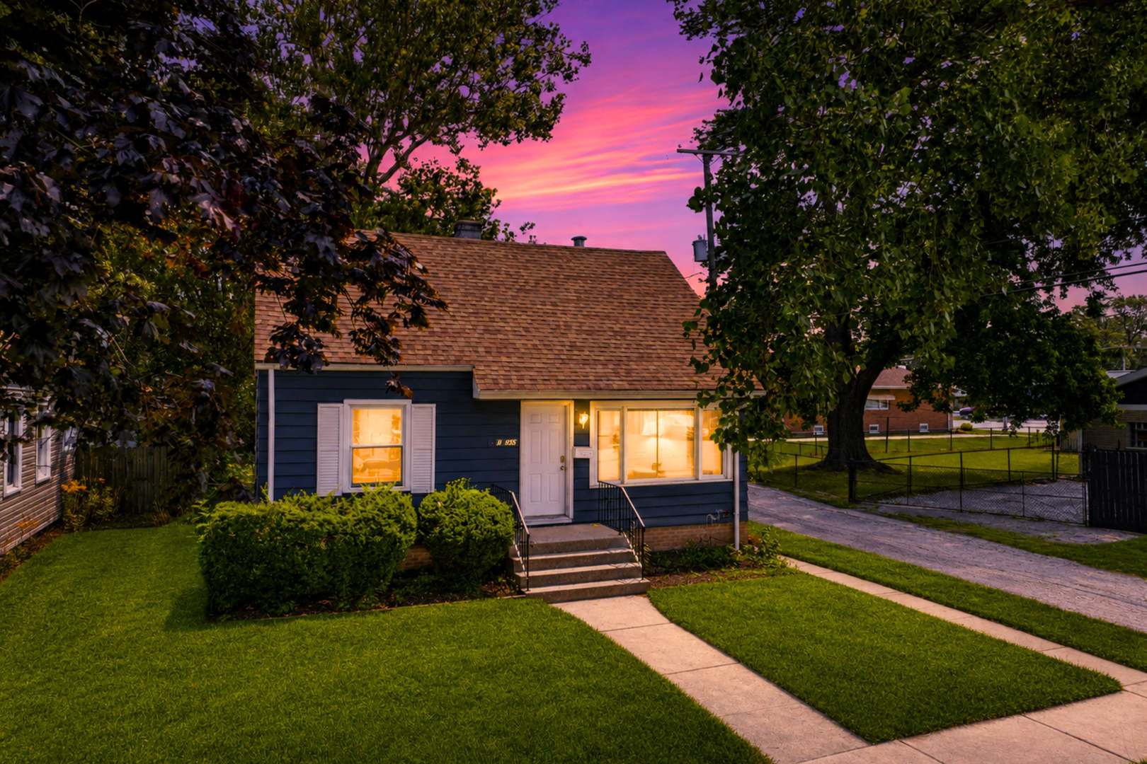 Residential in Dolton