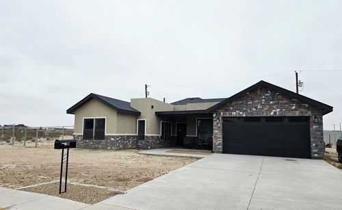 401 Mcintyre Dr, Fort Stockton, TX, 79735-2007 | Card Image