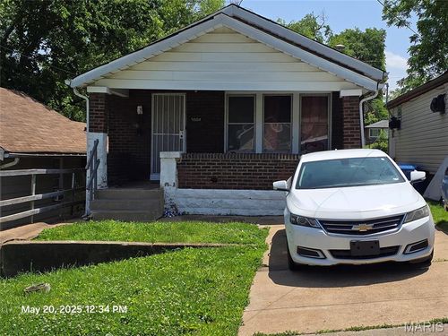 5504 Janet Ave, Jennings, MO, 63136-3516 | Card Image