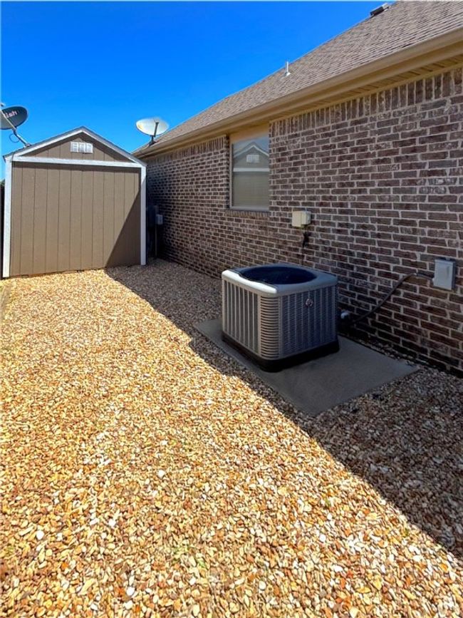 1610 Sweetbriar Way, House other with 4 bedrooms, 2 bathrooms and null parking in Centerton AR | Image 38