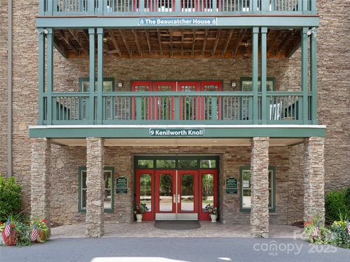 apt-127-9 Kenilworth Knls, Asheville, NC, 28805-1878 | Card Image